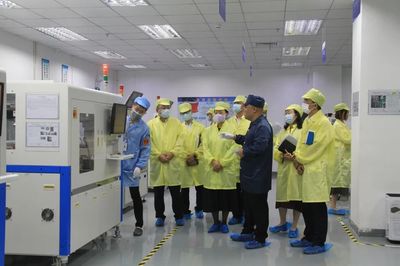 坪山区副区长沈华新同志莅临嘉合劲威指导芯片工作，助力“中国芯”建设